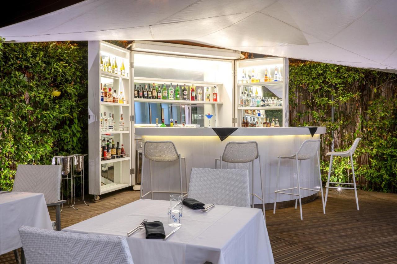 Mondial & Hotel