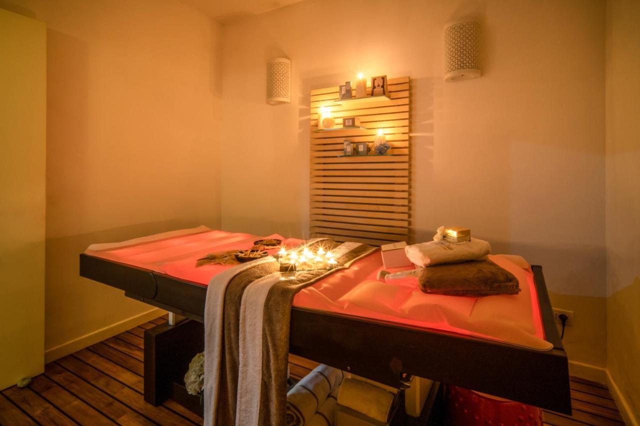 Hotel Mondial &