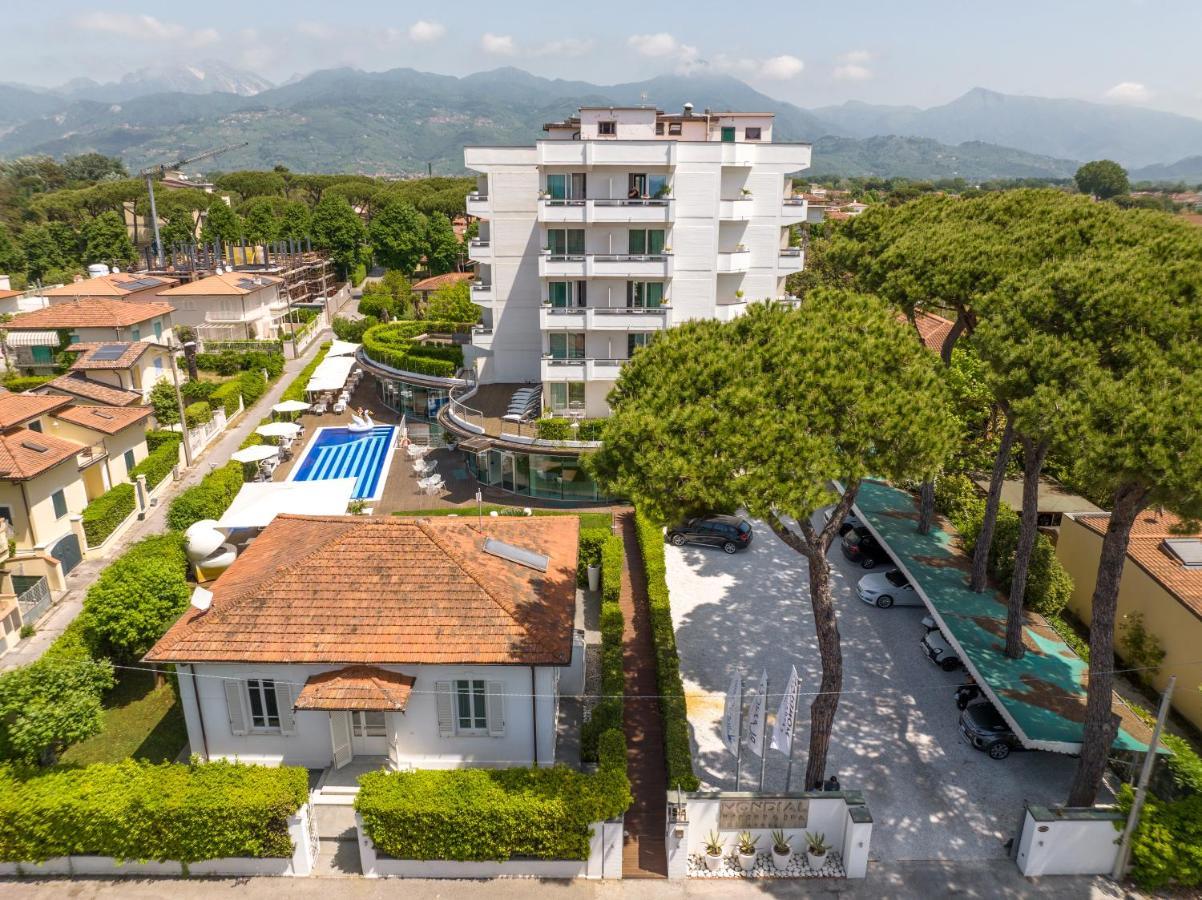 Mondial & Hotel 4*