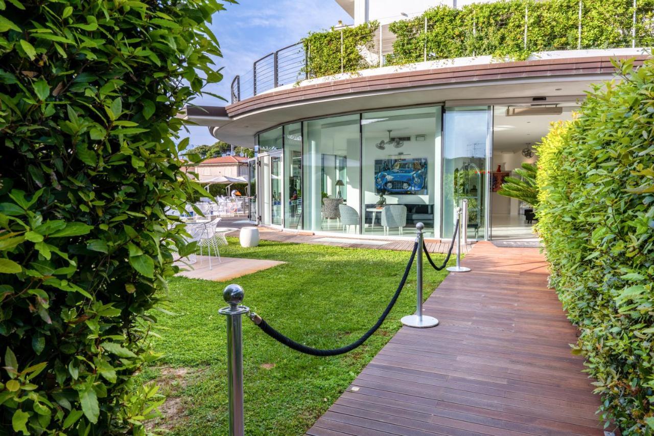 Hotel Mondial &