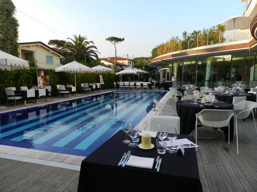 Hotel Mondial & Marina di Pietrasanta